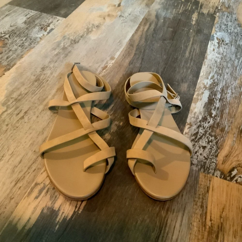 Jenni Kayne minimal strappy